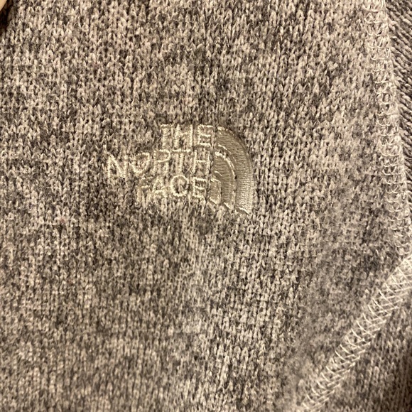 North Face jacket - Picture 2 of 8